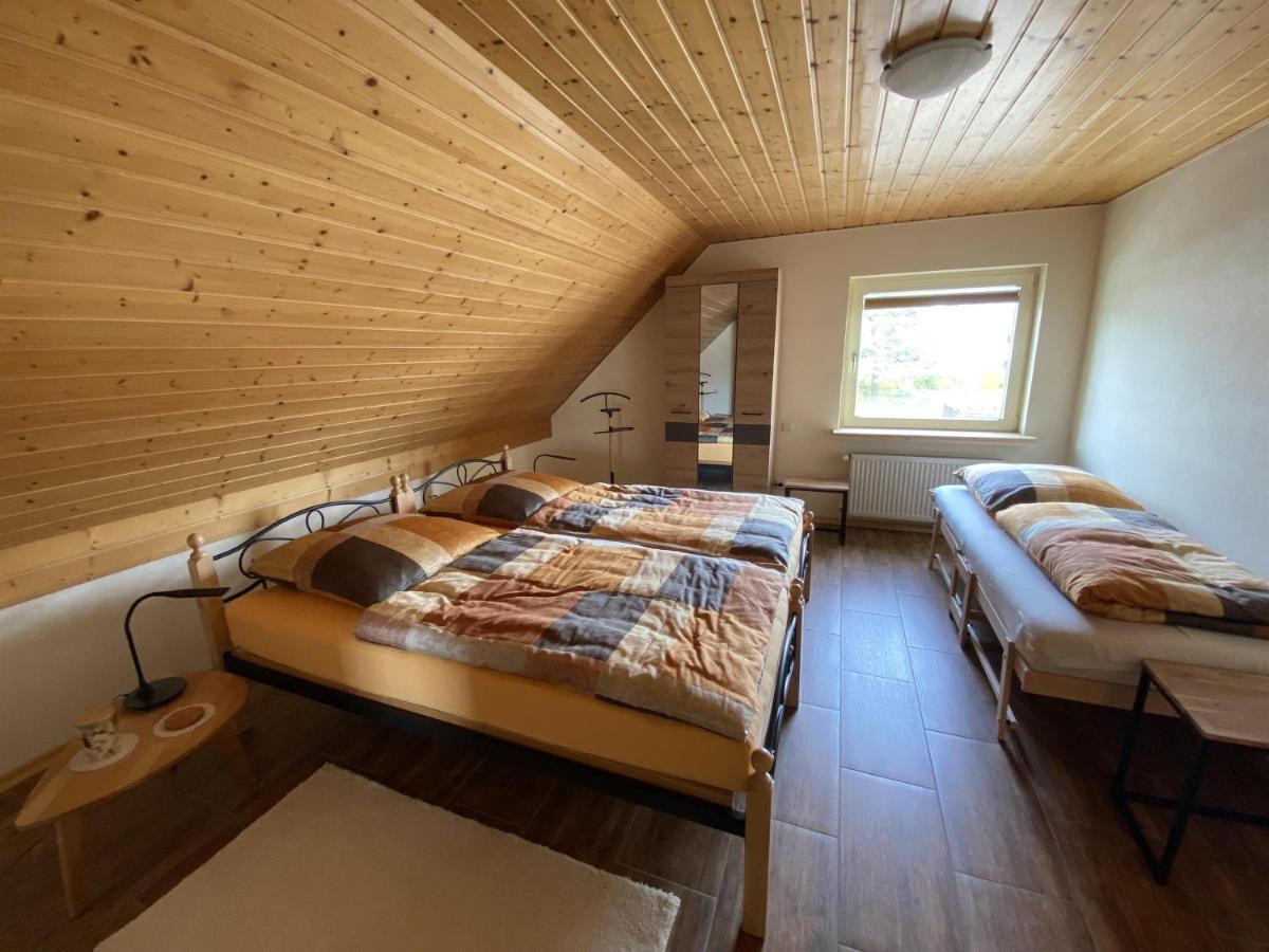 Feriendomizil Marika Apartment Kottenheim Ngoại thất bức ảnh